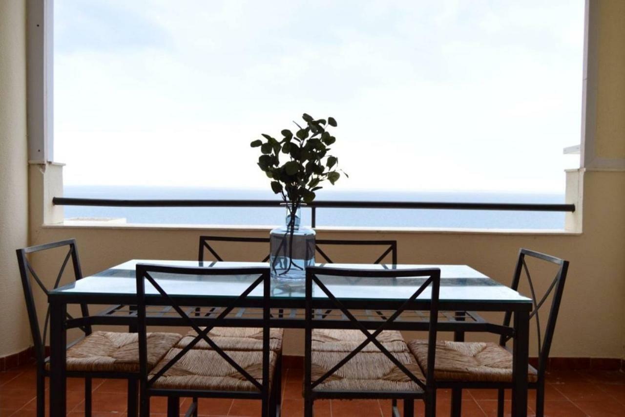 Duplex Con Impresionantes Vistas Al Mar Apartment เบนัลมาเดนา ภายนอก รูปภาพ
